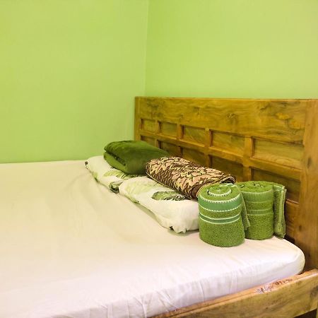 Barril Green Homestay Batuan Екстериор снимка