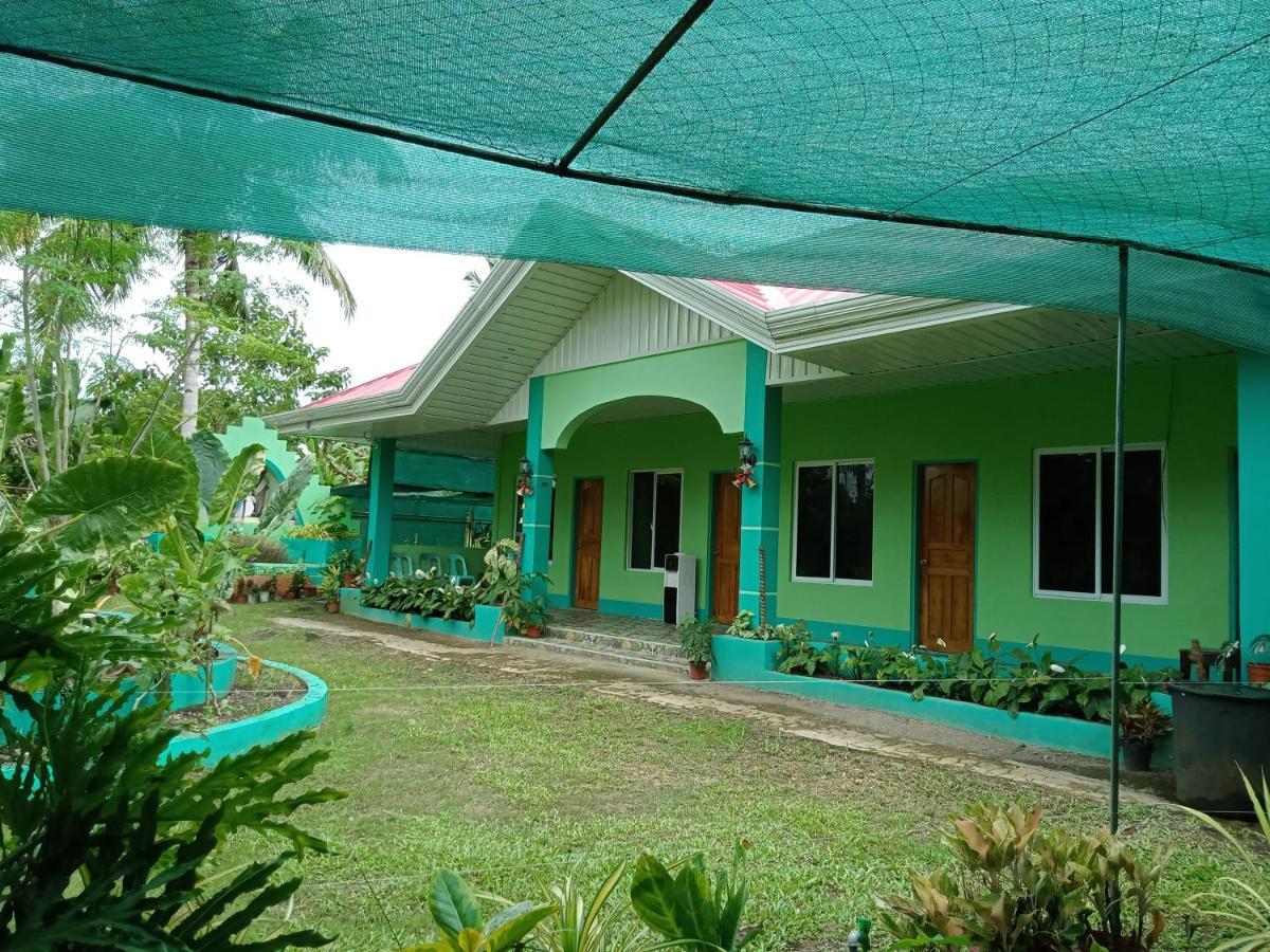 Barril Green Homestay Batuan Екстериор снимка