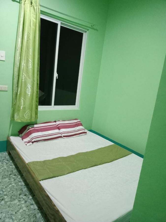 Barril Green Homestay Batuan Екстериор снимка